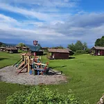 キャンプ場 Les Vosges Du Nord 3*