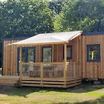 キャンプ場 Les Vosges Du Nord 3*
